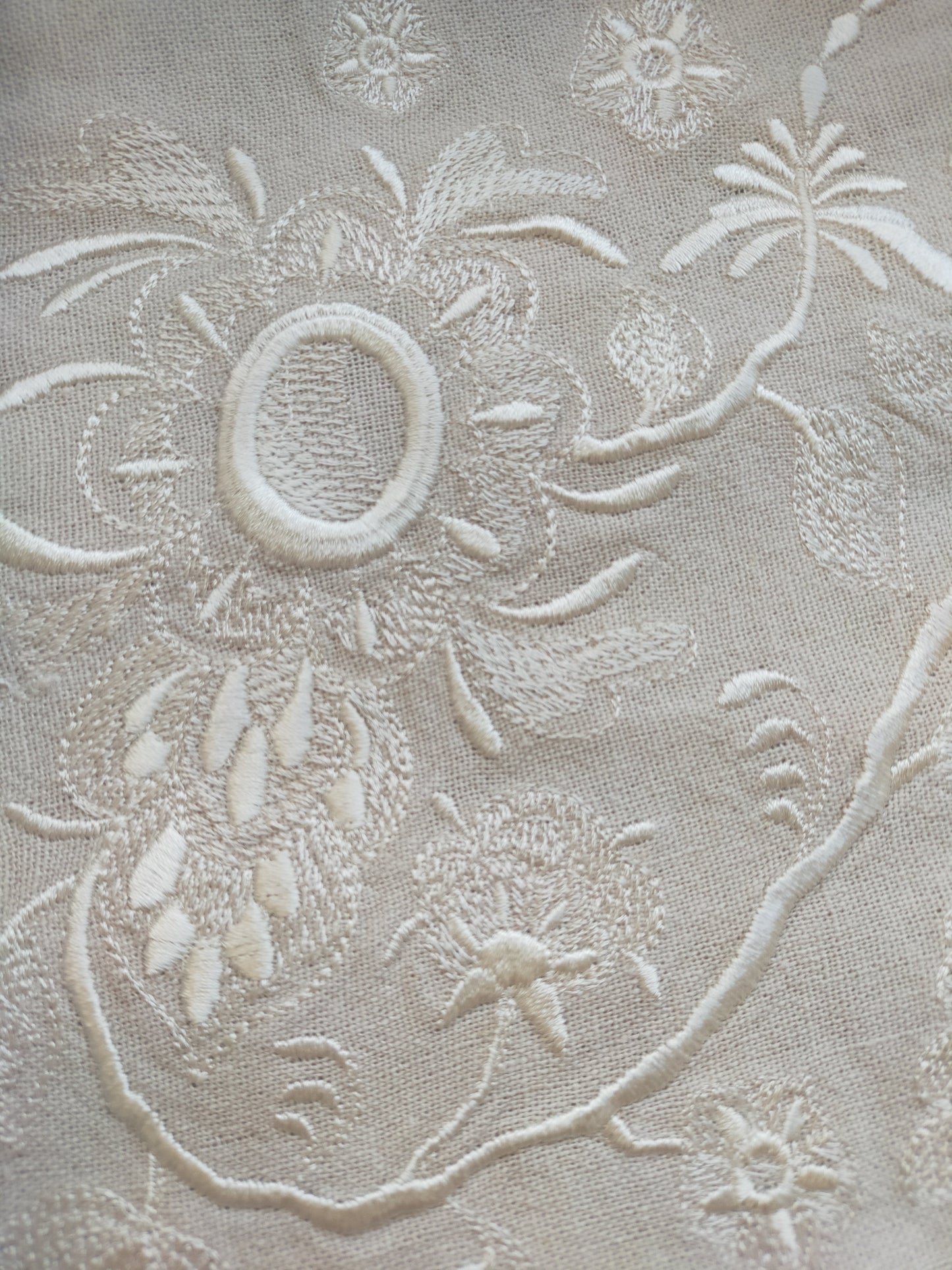 elegant ukrainian embroidered linen dress