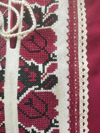 Ukrainian Linen Dress with Embroidery and Lace